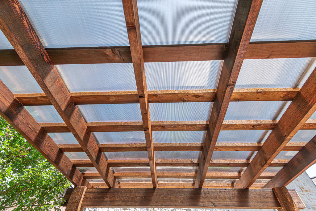 Photo of a POLYGAL-covered pergola